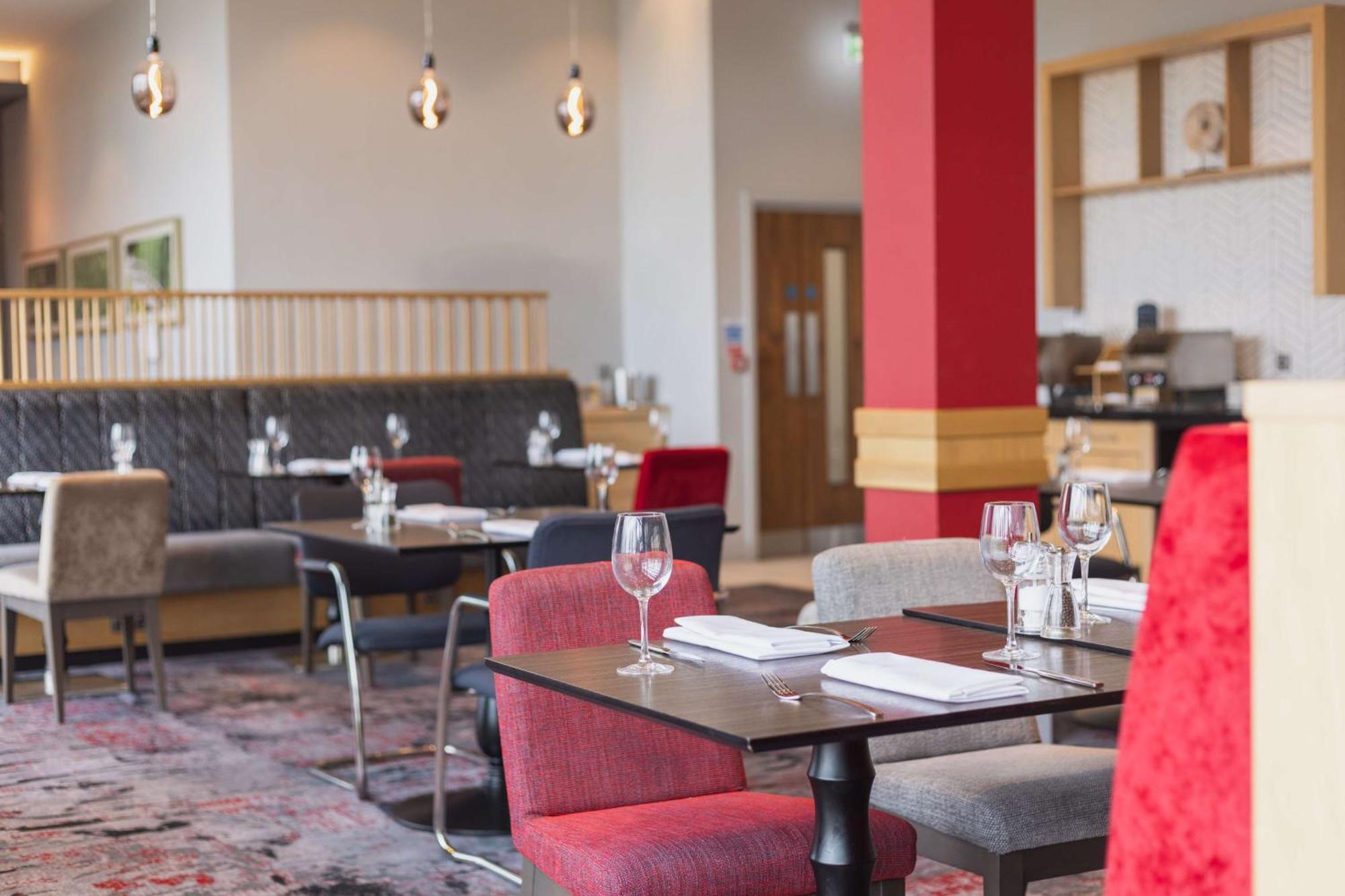 Hilton Garden Inn Birmingham Airport Uk Бикенхил Экстерьер фото