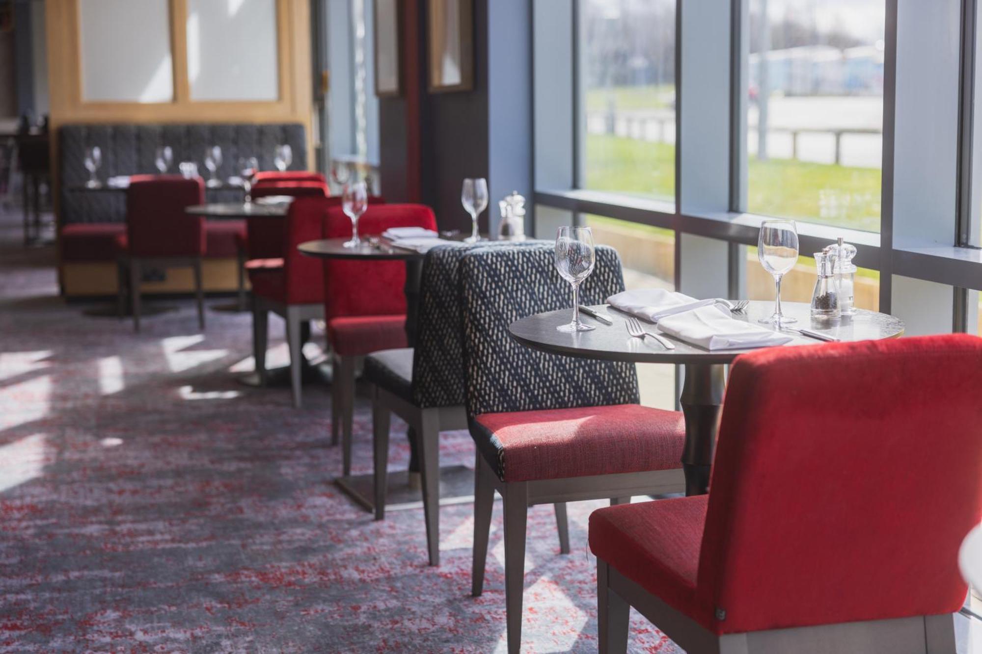 Hilton Garden Inn Birmingham Airport Uk Бикенхил Экстерьер фото