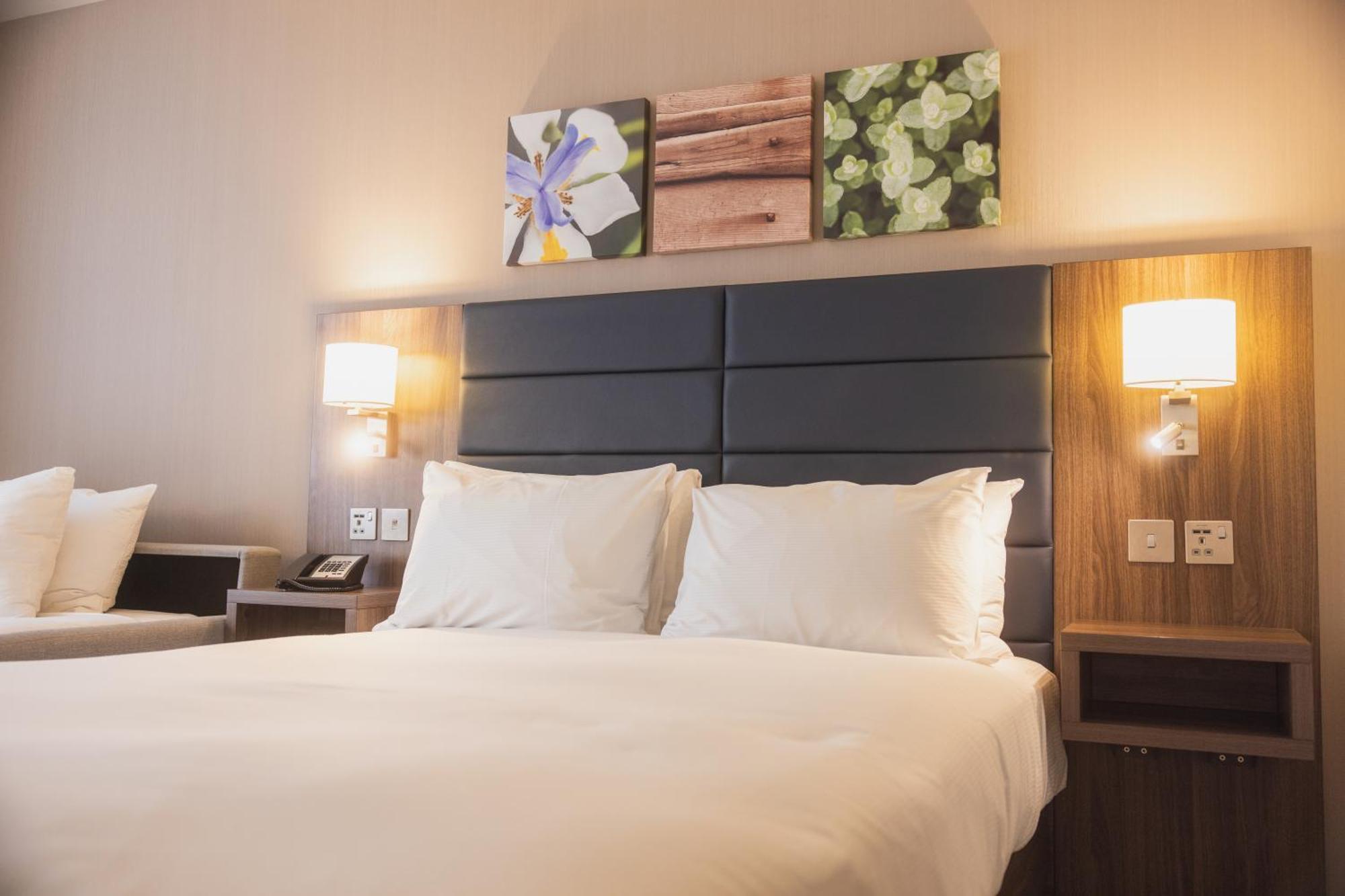 Hilton Garden Inn Birmingham Airport Uk Бикенхил Экстерьер фото